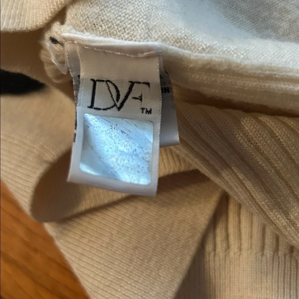 DIANE VON FURSTENBERG Shana Wool blend Sweater Ivory with Black Lace Appliqué S